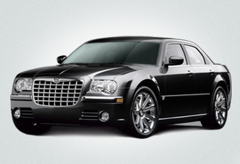 Прокат авто Chrysler C300 чорний на весілля у Львові