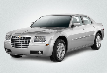 Замовлення авто Chrysler C300 срібний на весілля у Львові